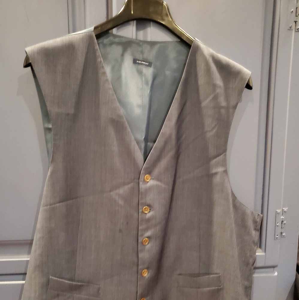 3XL blue vest